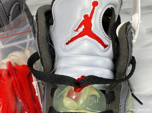 Jordan Black CT8480-001 Off-White Air x 5 0611